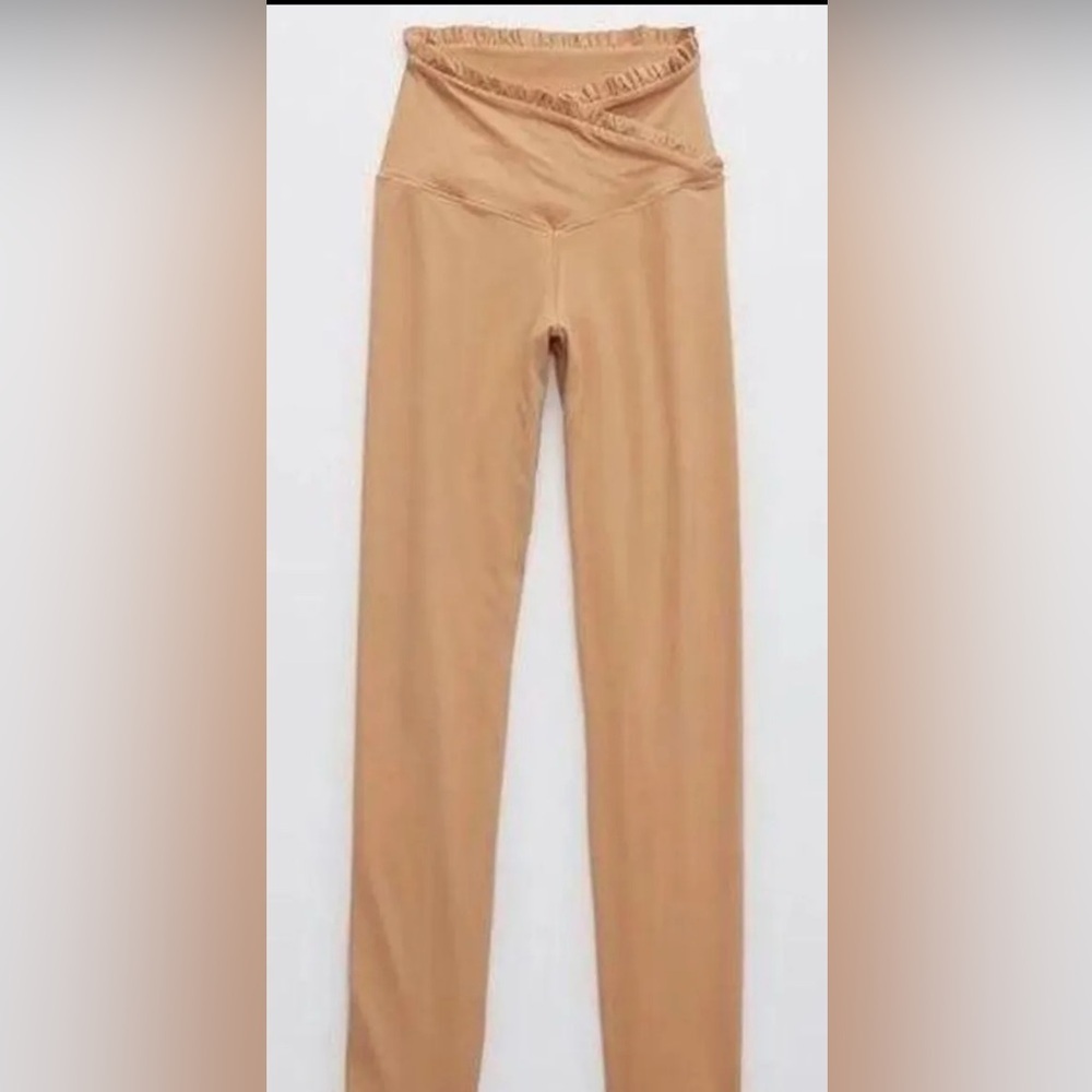 aerie real me ruffle cross over waist leggings tan size medium
